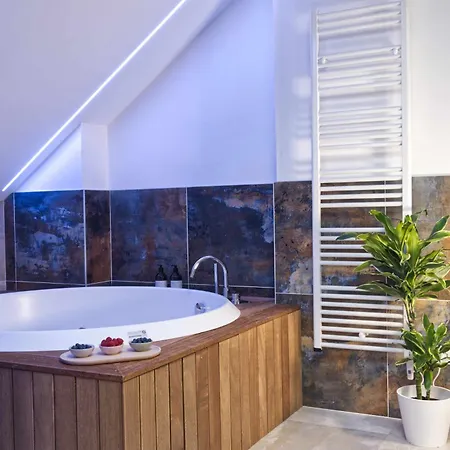 Aparthotel Agave In 3*